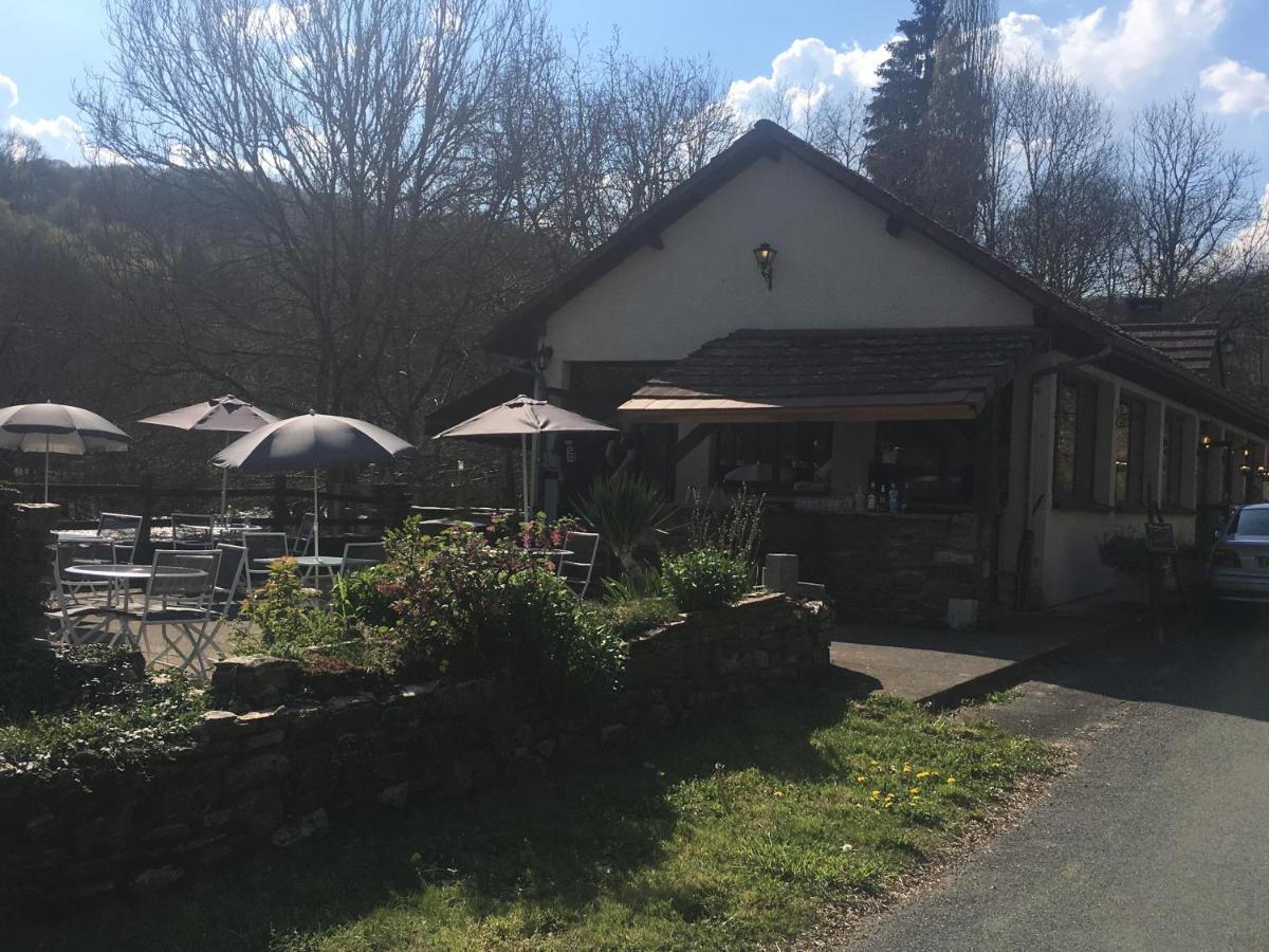 Hotel Restaurant Les Gorges De Chouvigny Eksteriør billede