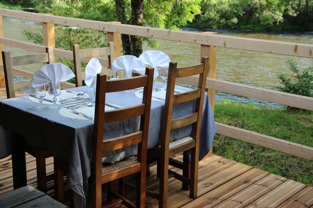 Hotel Restaurant Les Gorges De Chouvigny Eksteriør billede